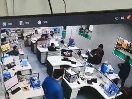 最新爆料工厂视频播放大全,最新爆料视频全览，带你探秘现代工业生产